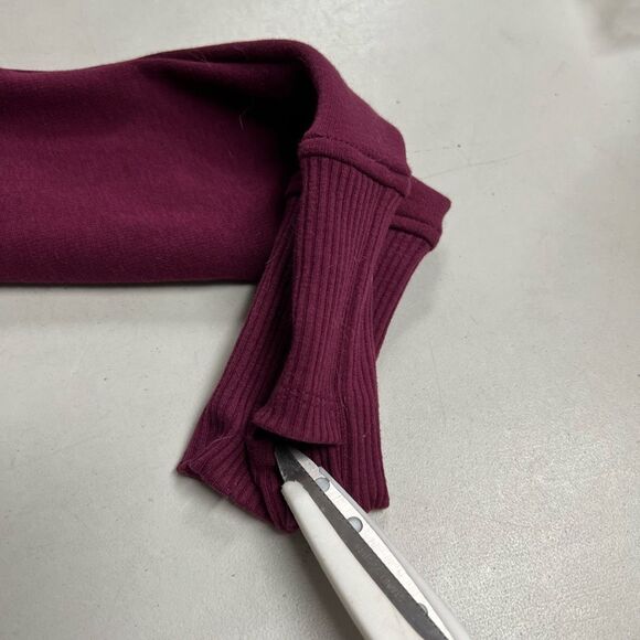 AVIA Plush Hoodie Women’s Size Medium Purple Long Sleeves Thumb Holes NEW‎ - Picture 10 of 11